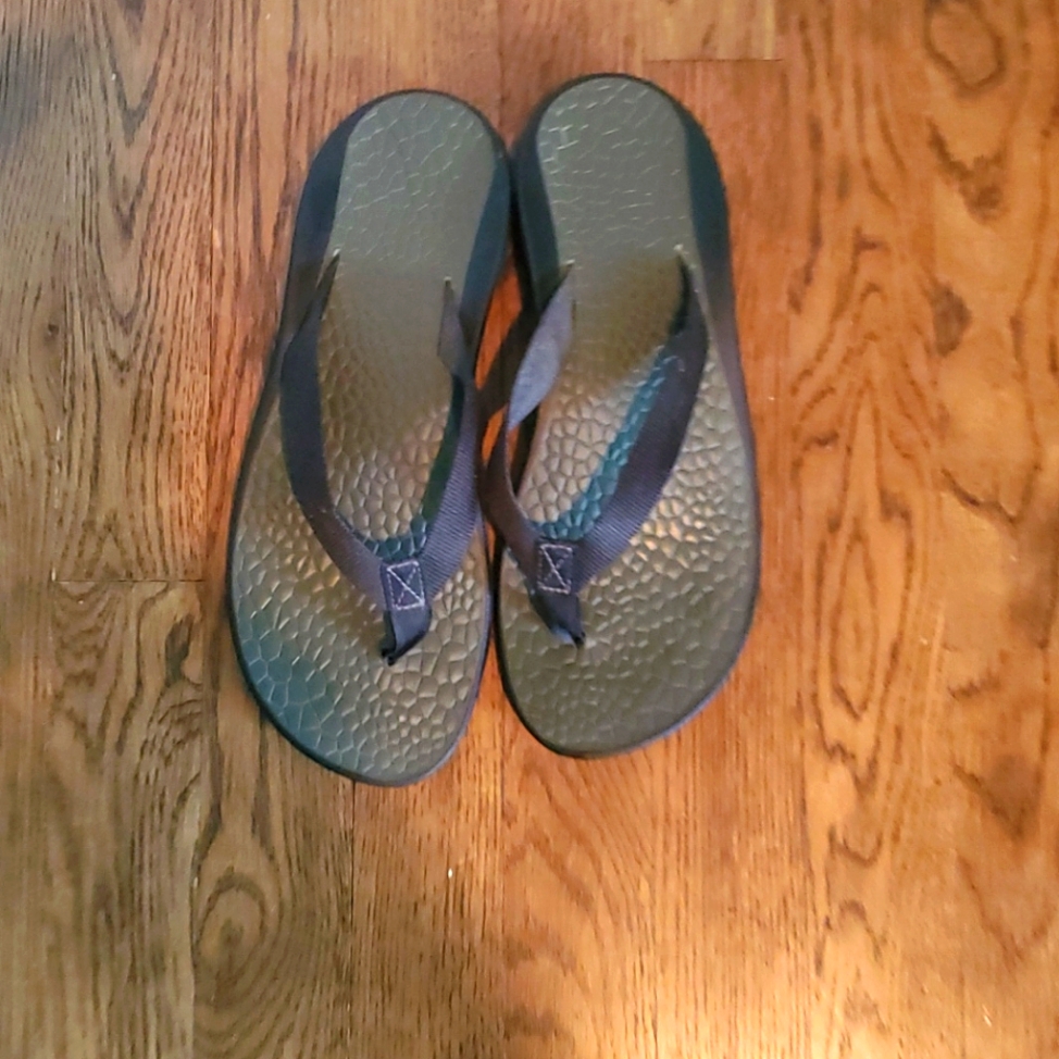Chaco Flips
